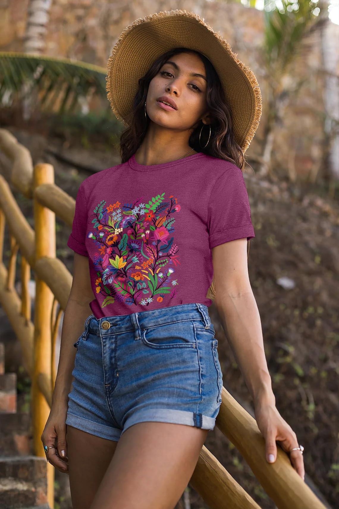 Inber T Shirts for Women Crewneck Boho Flowers Wildflowers Graphic Tees 2025 Summer Cute Shirts Short Sleeve Tops