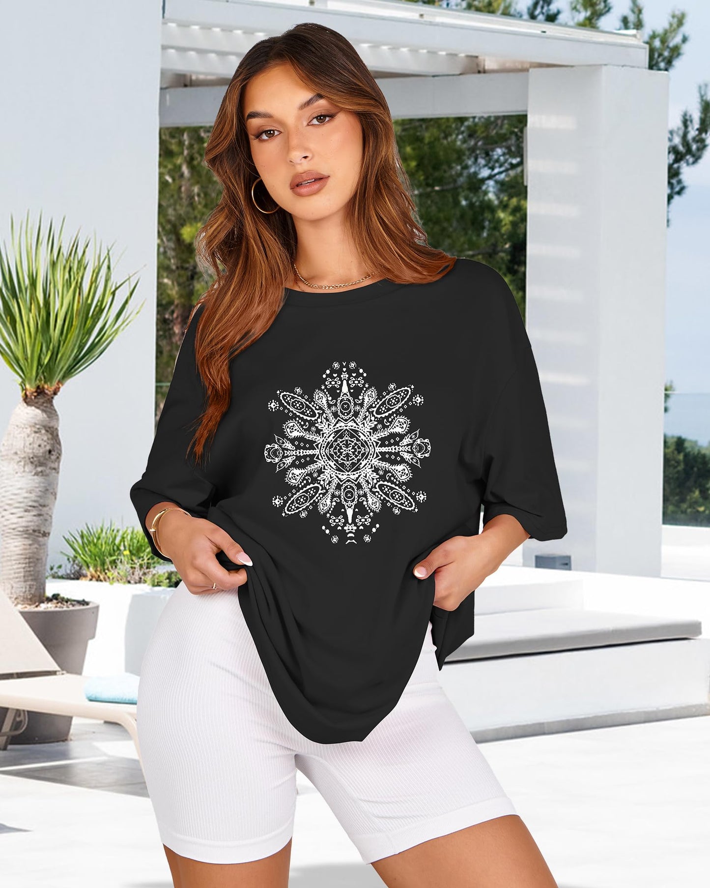 Womens Oversized Tshirt Graphic Tees Crew Neck Summer Short Sleeve Loose Fit Tops, Black White Flower, L