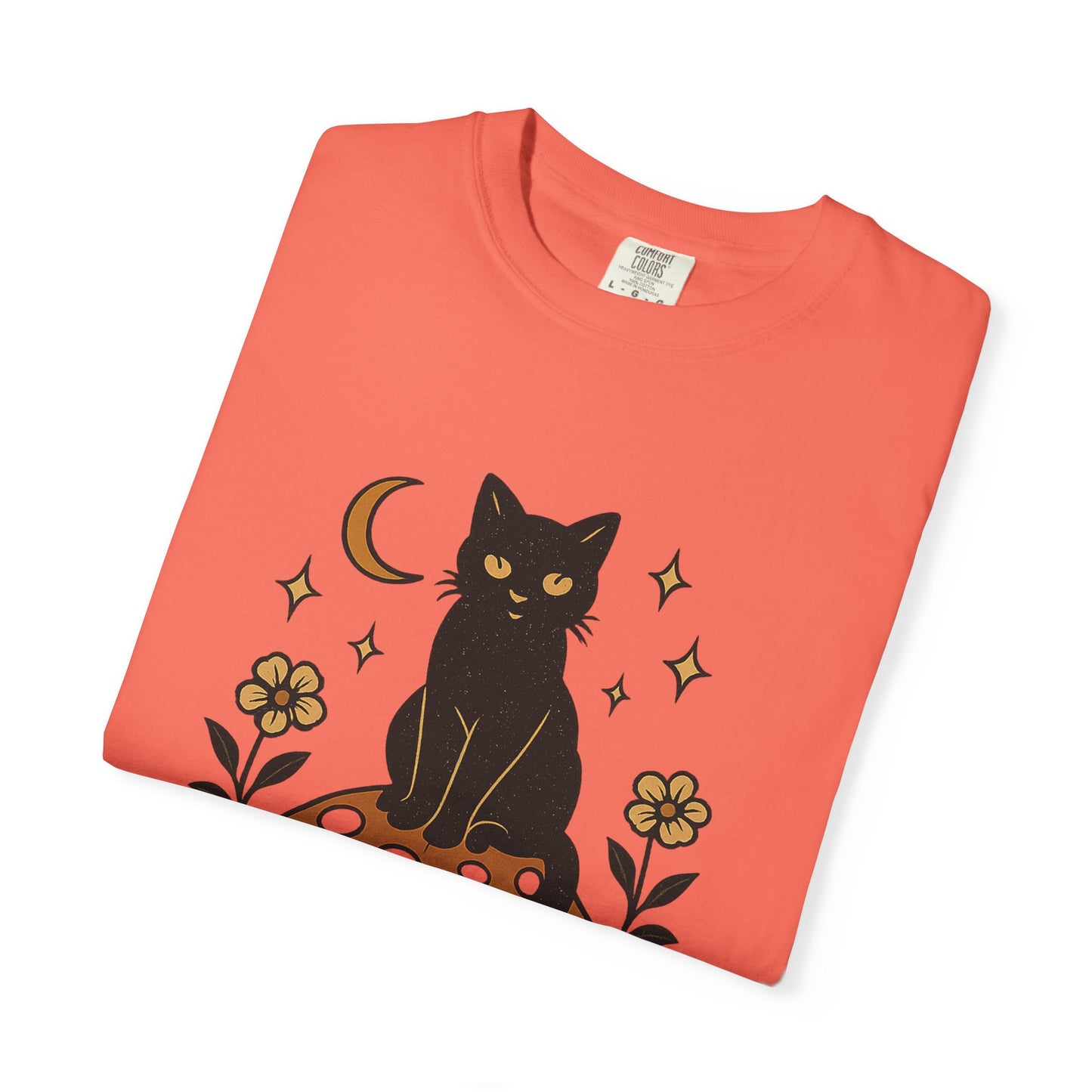 Stay Weird Cat T-Shirt | Unisex Vintage Graphic Tee | Boho Aesthetic Apparel | Unique Cat Lover Gift