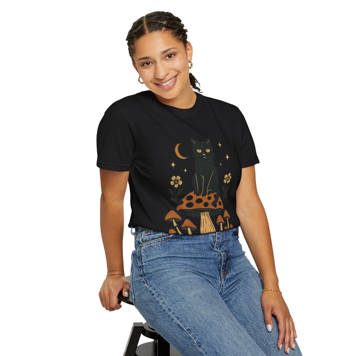 Stay Weird Cat T-Shirt | Unisex Vintage Graphic Tee | Boho Aesthetic Apparel | Unique Cat Lover Gift
