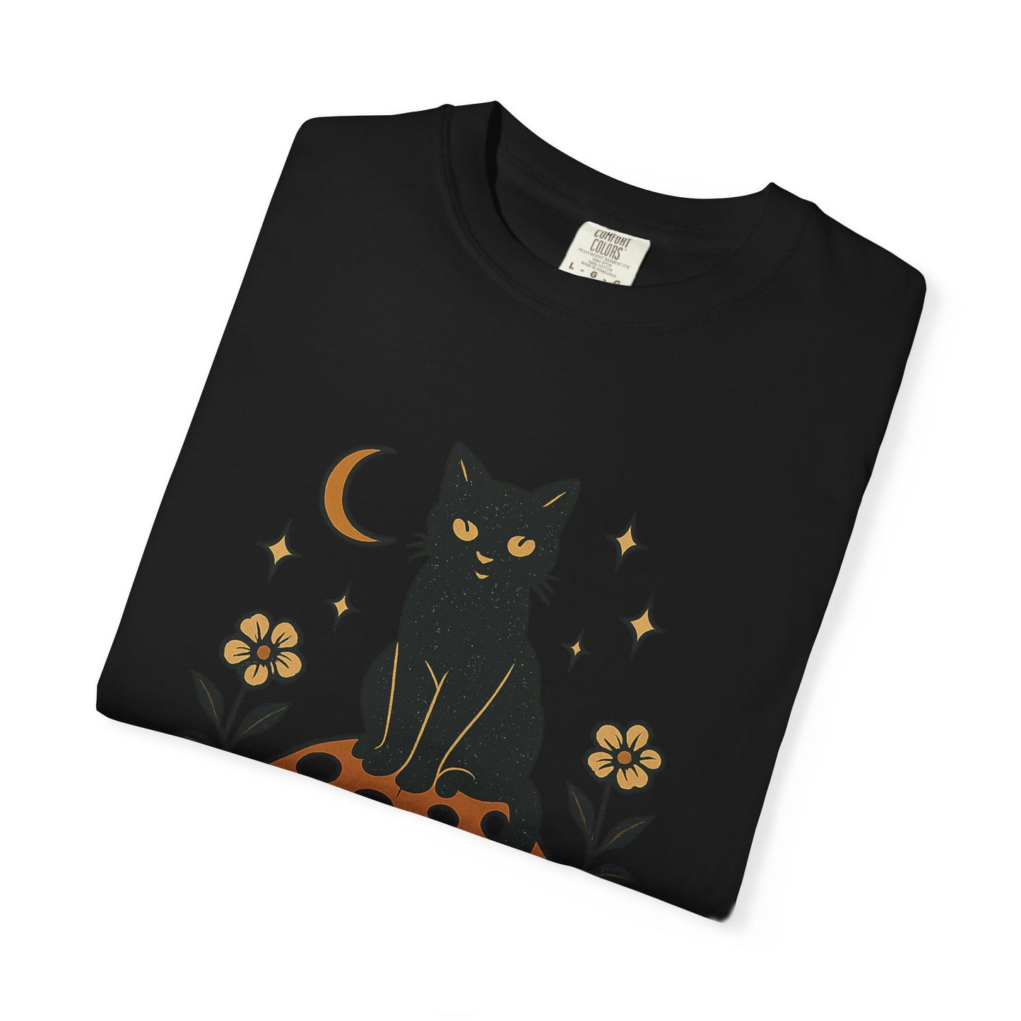 Stay Weird Cat T-Shirt | Unisex Vintage Graphic Tee | Boho Aesthetic Apparel | Unique Cat Lover Gift