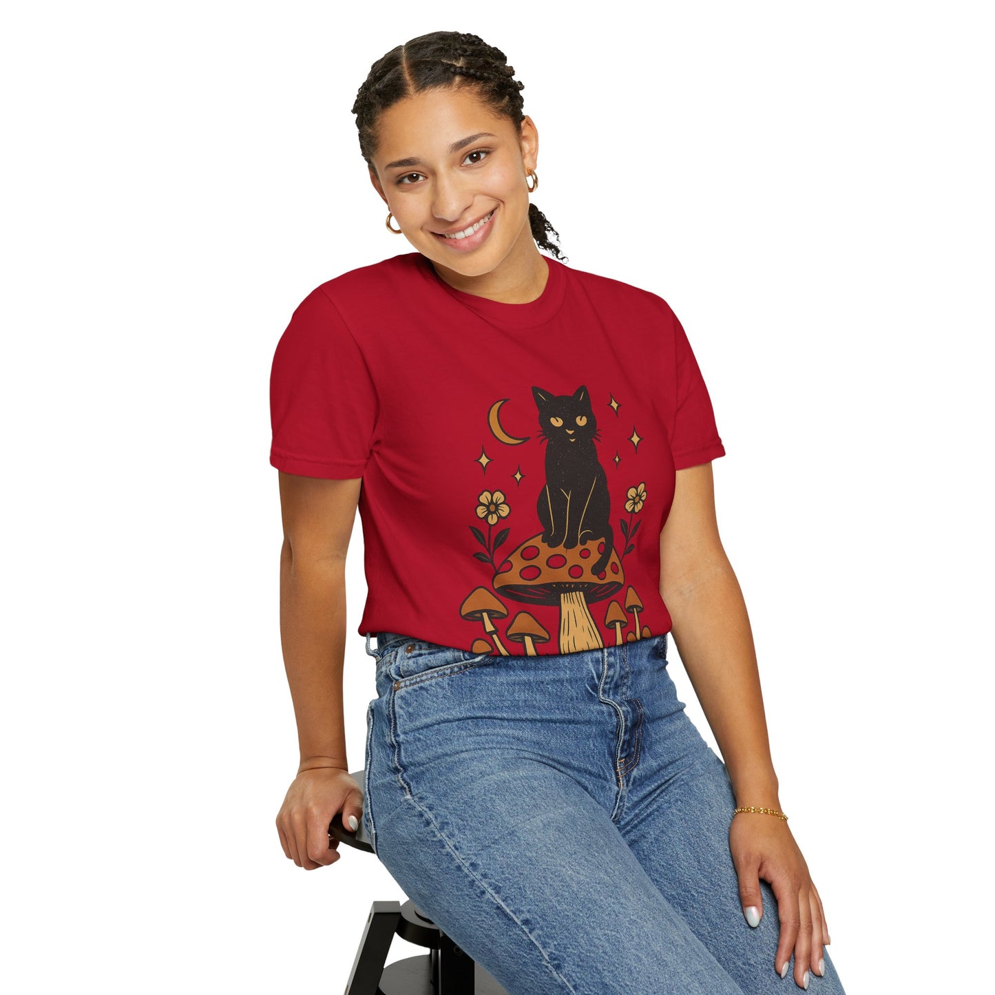 Stay Weird Cat T-Shirt | Unisex Vintage Graphic Tee | Boho Aesthetic Apparel | Unique Cat Lover Gift